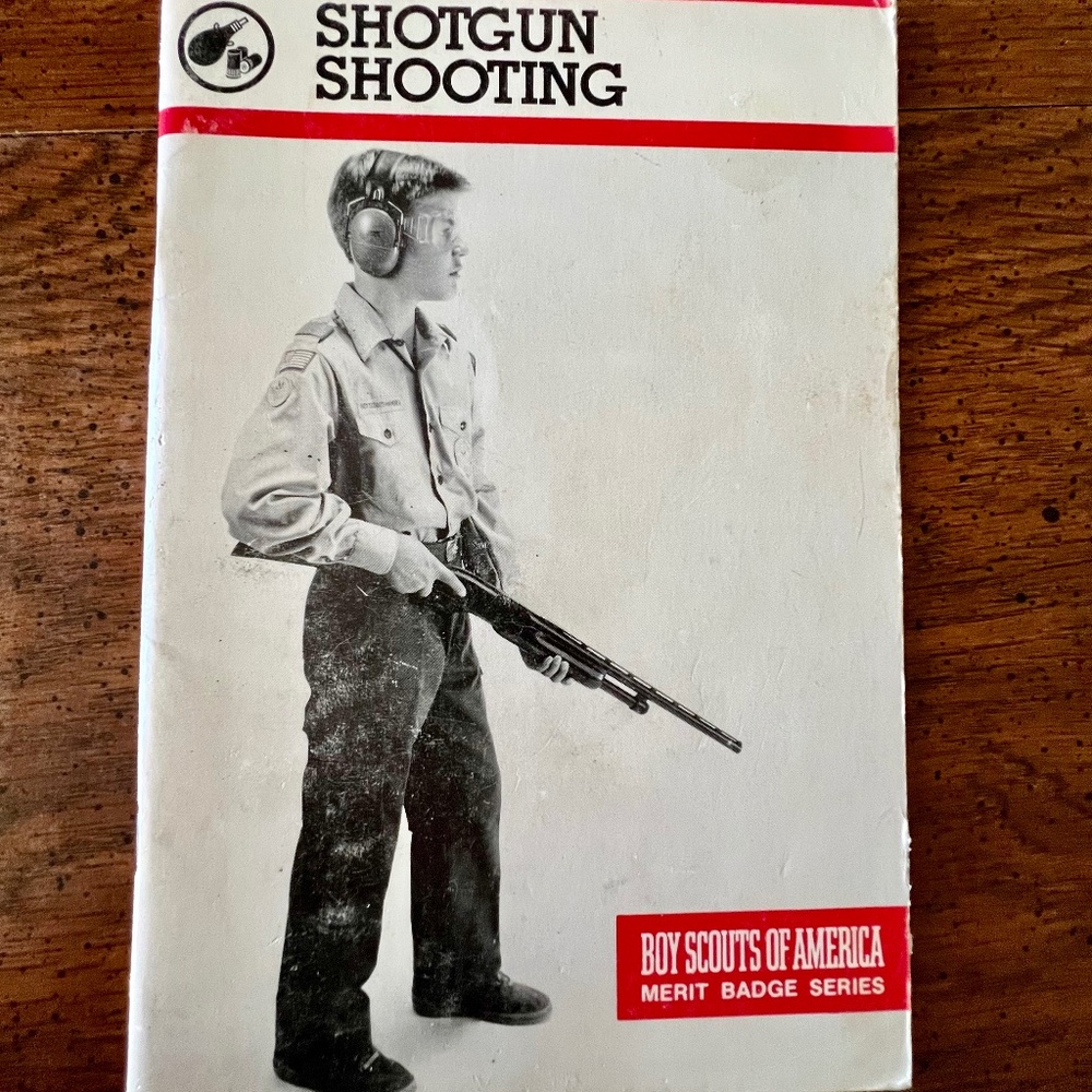 Vintage Boy Scouts of America, Merit Badge: SHOTGUN SHOOTING 1992 Printing